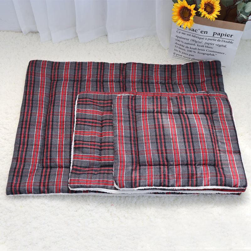 Cotton Pet Cushion Soft Dog Bed Mat Warm Dogs Blanket Solid Fleece Lounger Bed