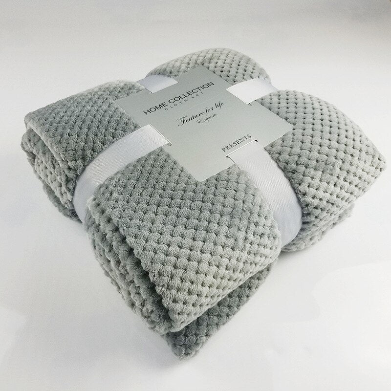 Dog & Cat Bed Pet Blanket Coral Fleece Warm Winter Dogs Blanket Pet Supplies