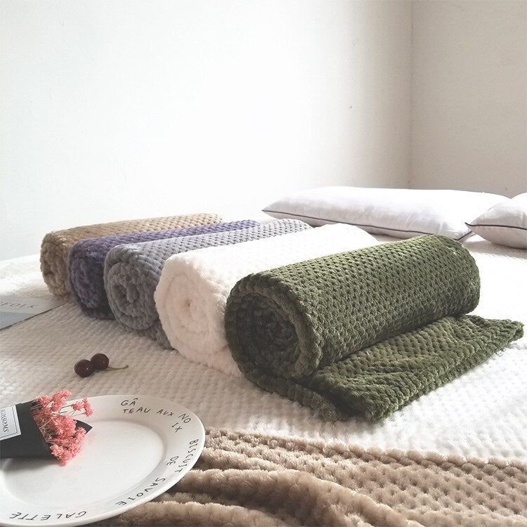 Dog & Cat Bed Pet Blanket Coral Fleece Warm Winter Dogs Blanket Pet Supplies