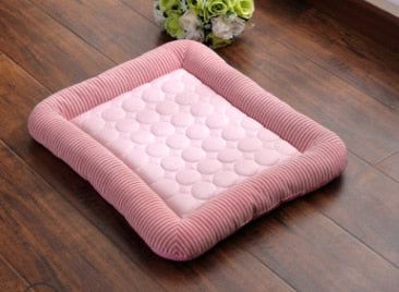 Pet Dog Mat Ice Pad Dog Sleeping Mats For Dogs Cats Pet Kennel Top Quality  Cool Cold Silk Bed For Dog camas para perros