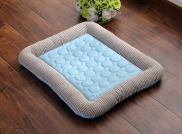 Pet Dog Mat Ice Pad Dog Sleeping Mats For Dogs Cats Pet Kennel Top Quality  Cool Cold Silk Bed For Dog camas para perros