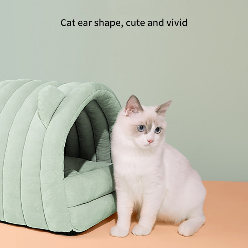 Petgoo Covered Cat & Dog Bed