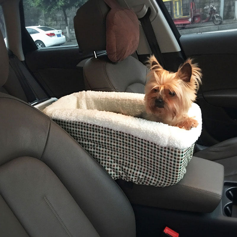 Universal Vehicle Armrest Box Pet Carrier Seat Nonslip Quilted  Pet Car Carrier for Dog Bags for Small Dogs Outdoor Travel