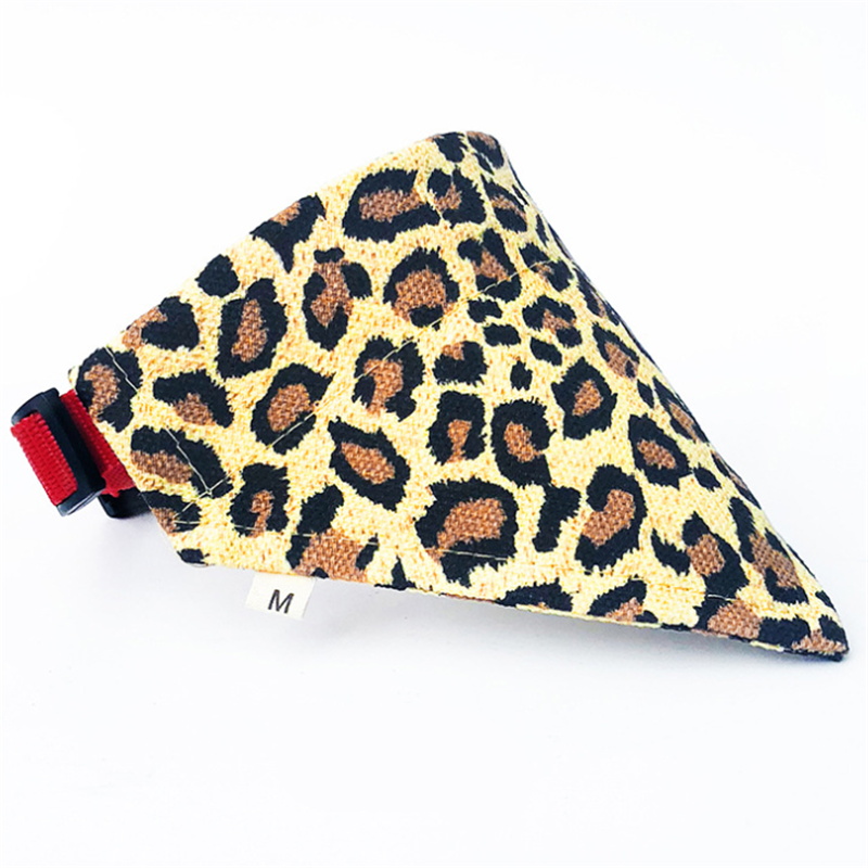 Petgoo Fashion-Forward Print Dog Bandana and Collar for Puppies